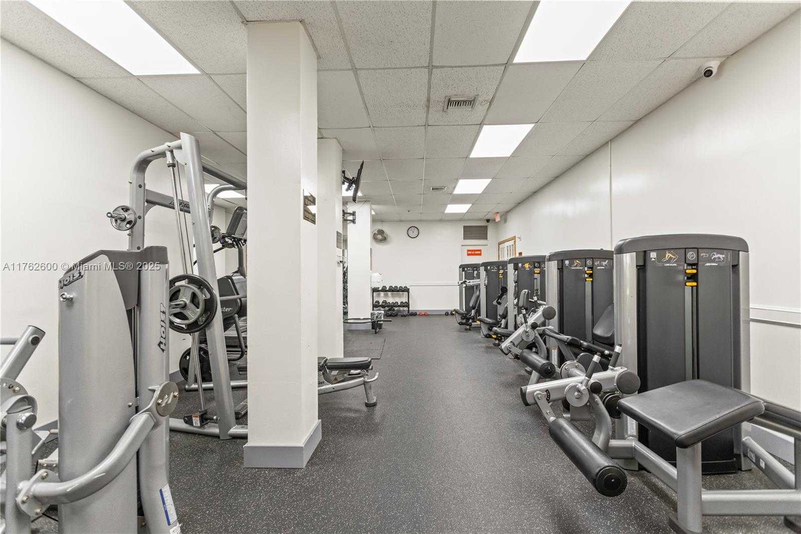 Small Image of 3800 SOUTH OCEAN DR #1810, Hollywood Number 16