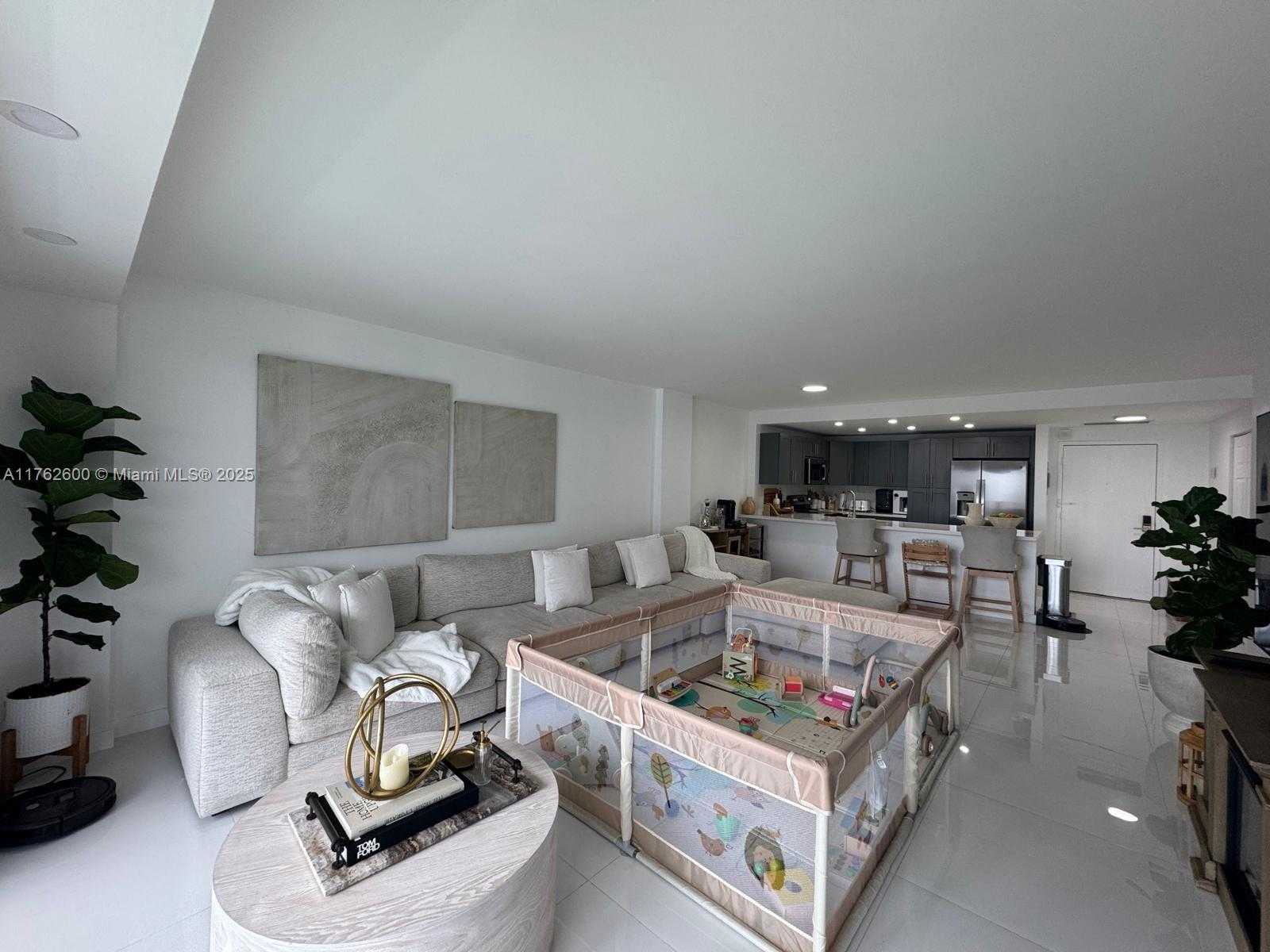 Small Image of 3800 SOUTH OCEAN DR #1810, Hollywood Number 46