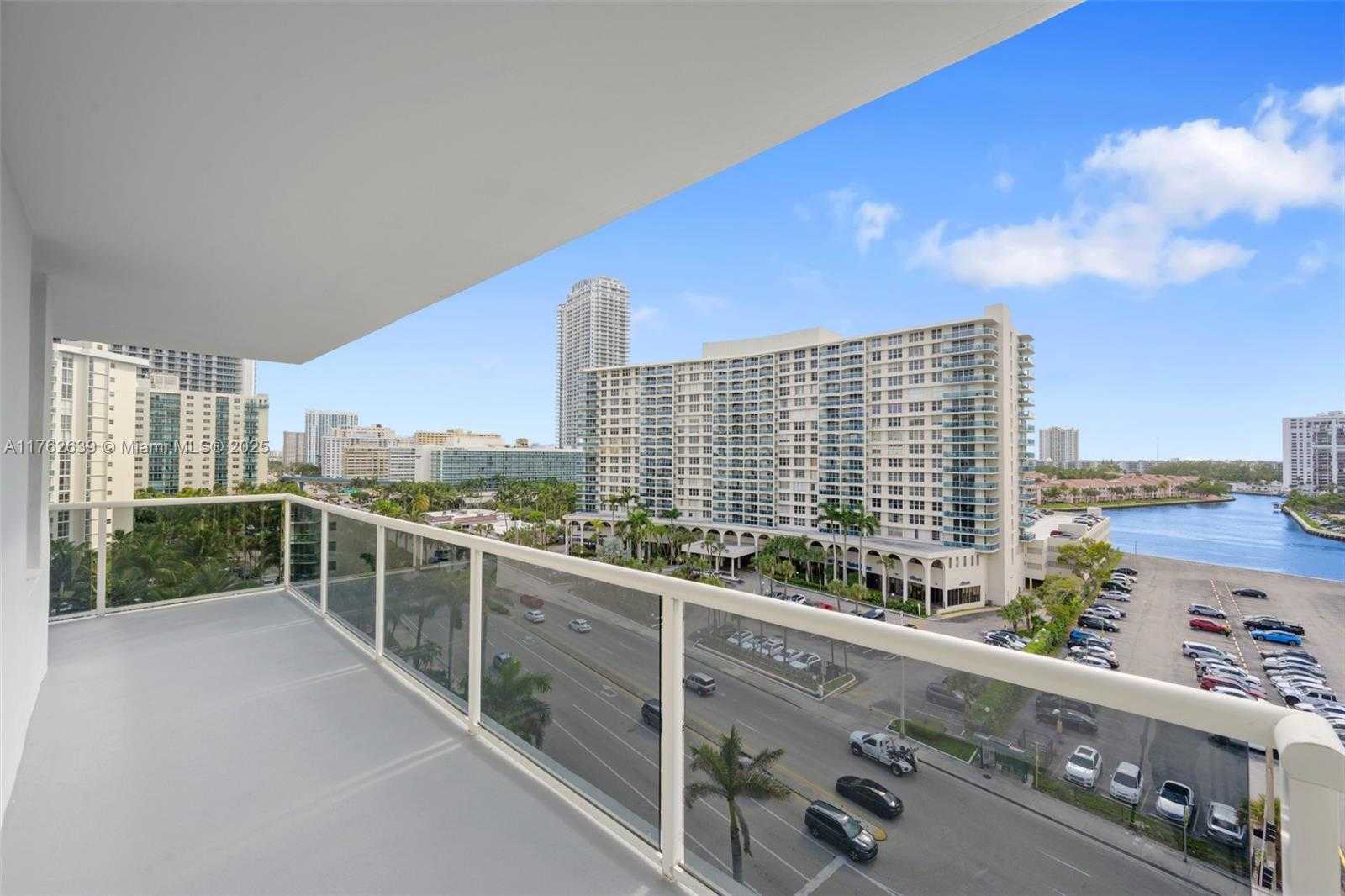 Small Image of 3725 SOUTH OCEAN DR #924, Hollywood Number 19