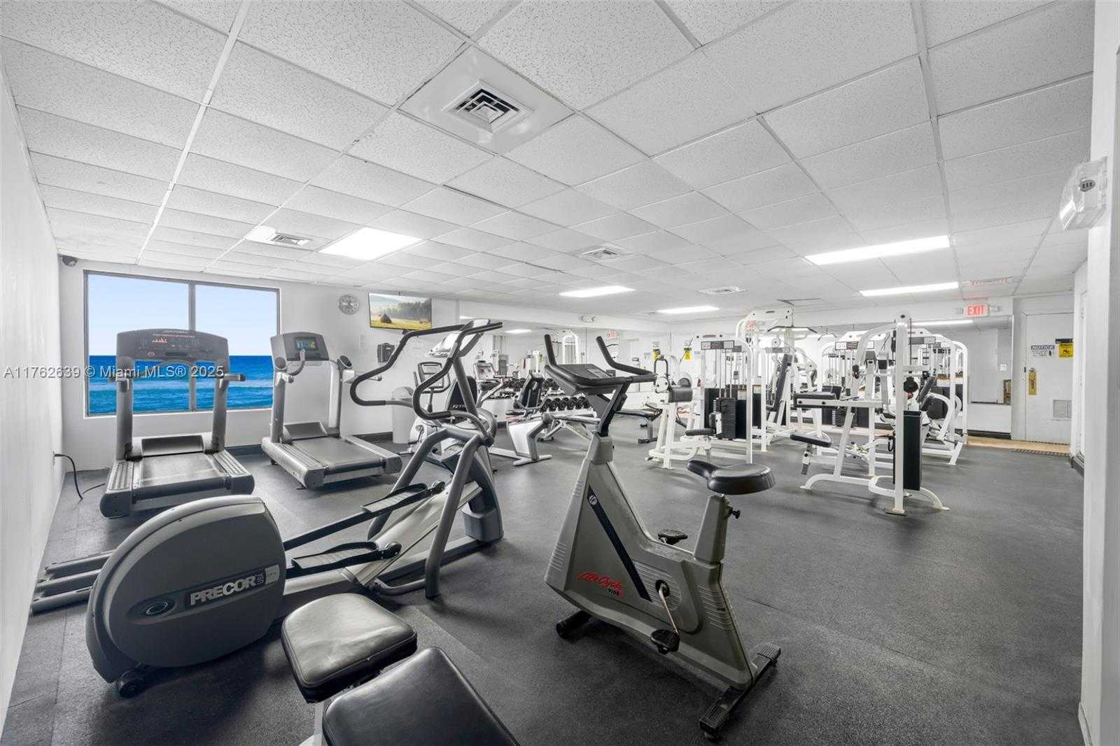 Small Image of 3725 SOUTH OCEAN DR #924, Hollywood Number 23