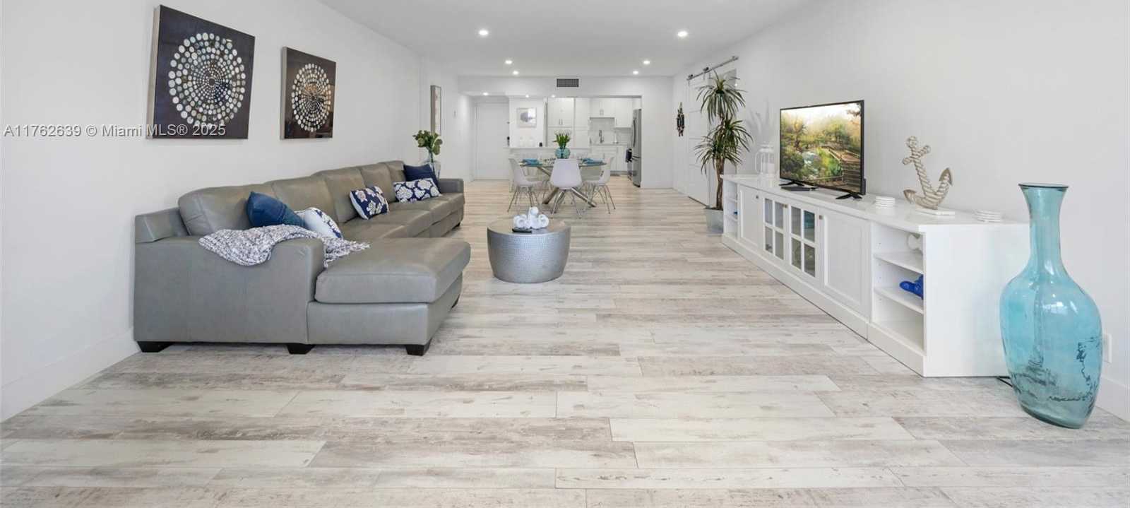Small Image of 3725 SOUTH OCEAN DR #924, Hollywood Number 6