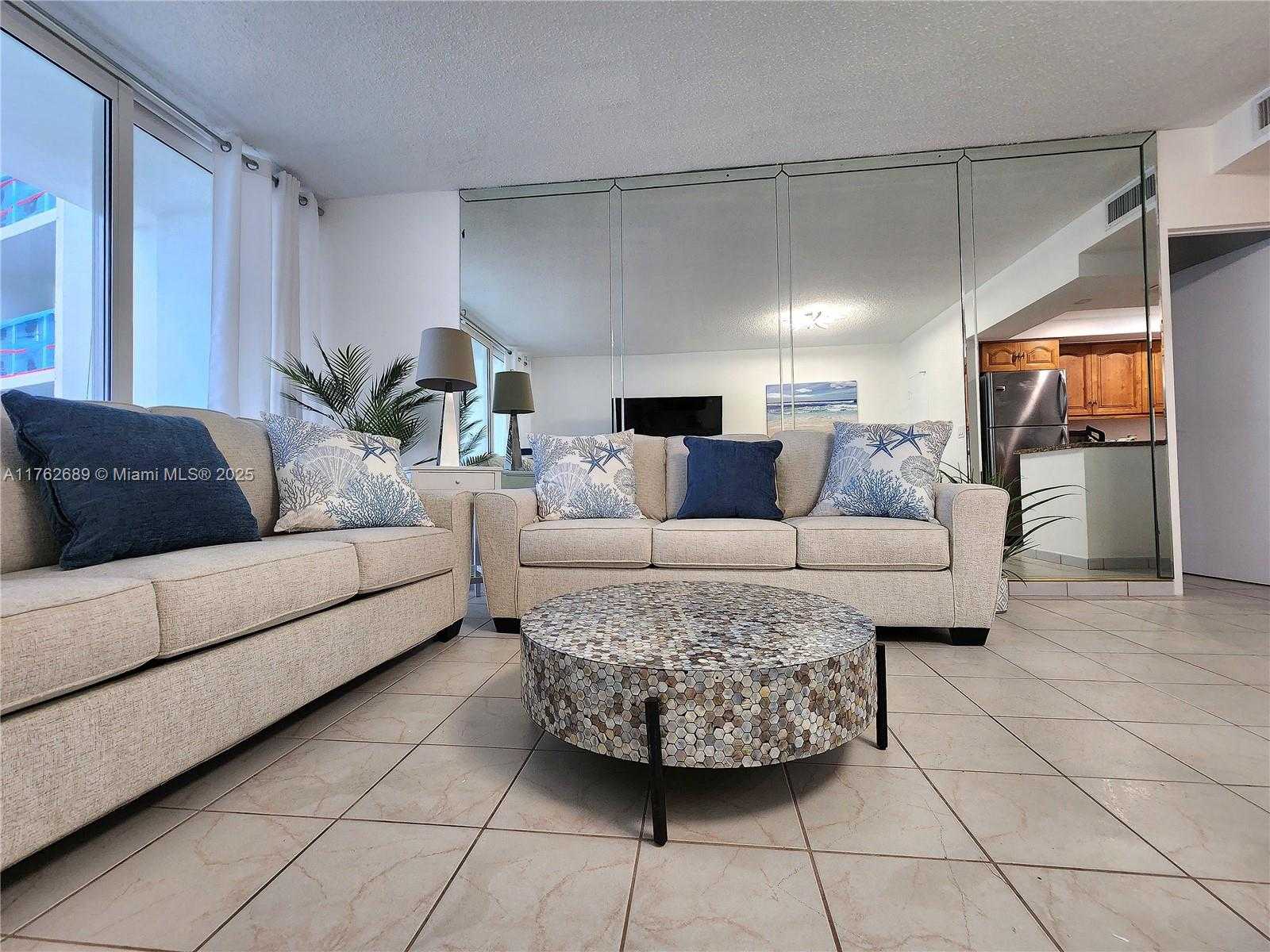 Small Image of 3505 SOUTH OCEAN DR #819, Hollywood Number 6