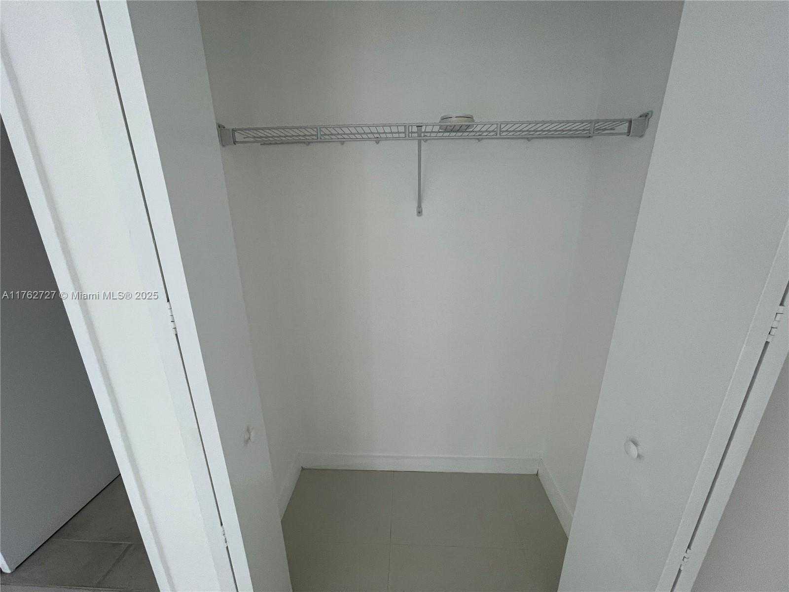 Small Image of 495 BRICKELL AVE #2610, Miami Number 20