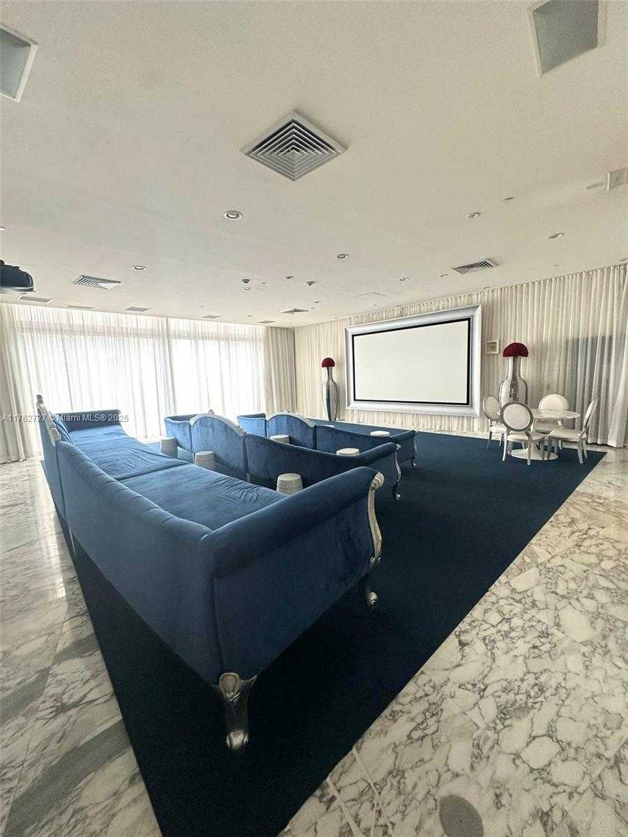 Small Image of 495 BRICKELL AVE #2610, Miami Number 36