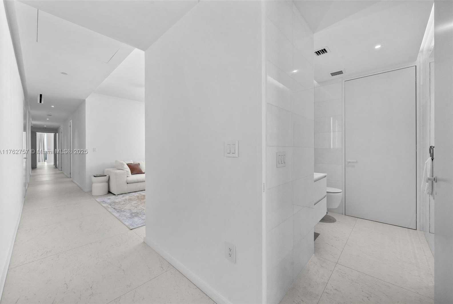 Small Image of 2000 SOUTH OCEAN DR #11A, Hallandale Beach Number 12