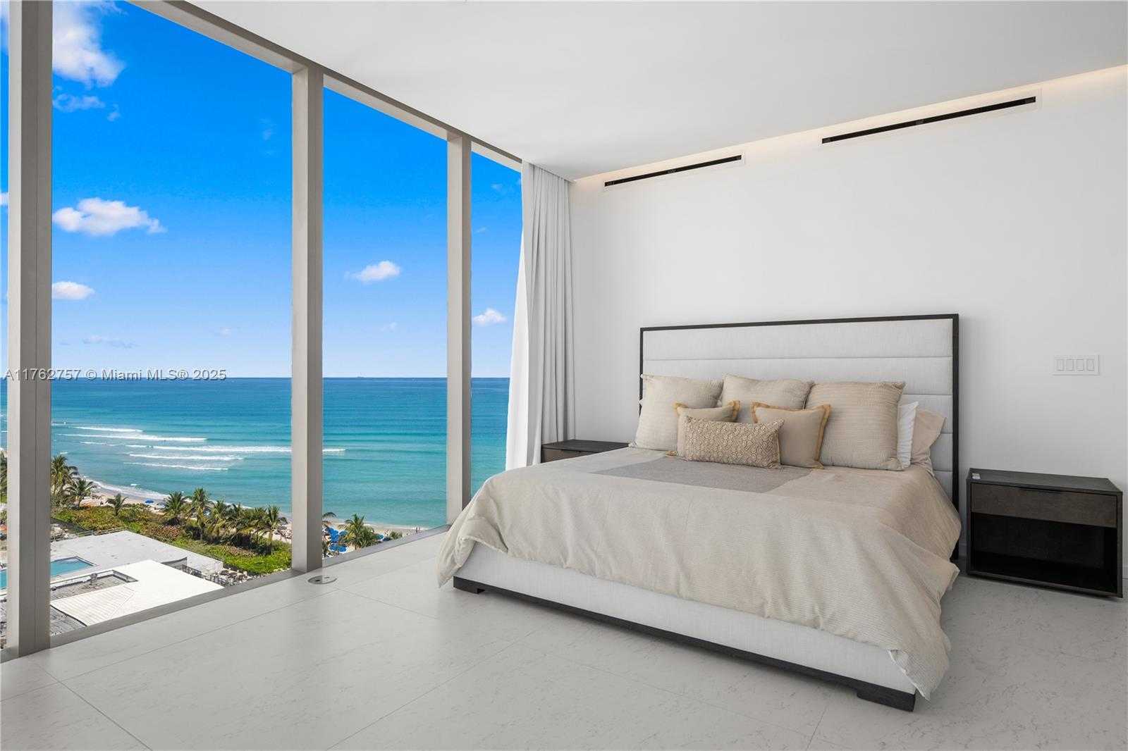 Small Image of 2000 SOUTH OCEAN DR #11A, Hallandale Beach Number 15