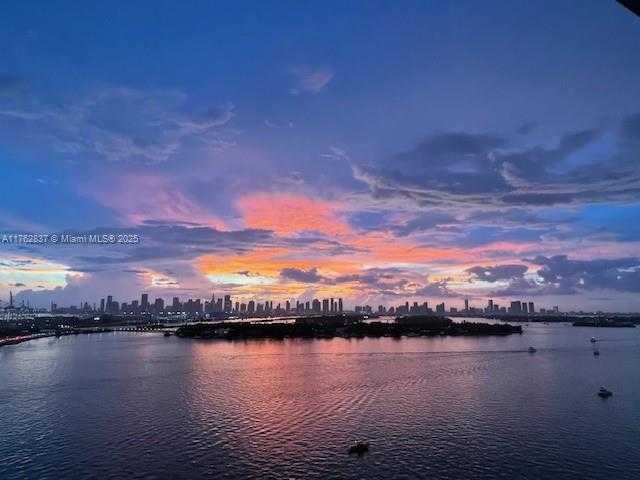 Small Image of 520 WEST AVE #1604, Miami Beach Number 24