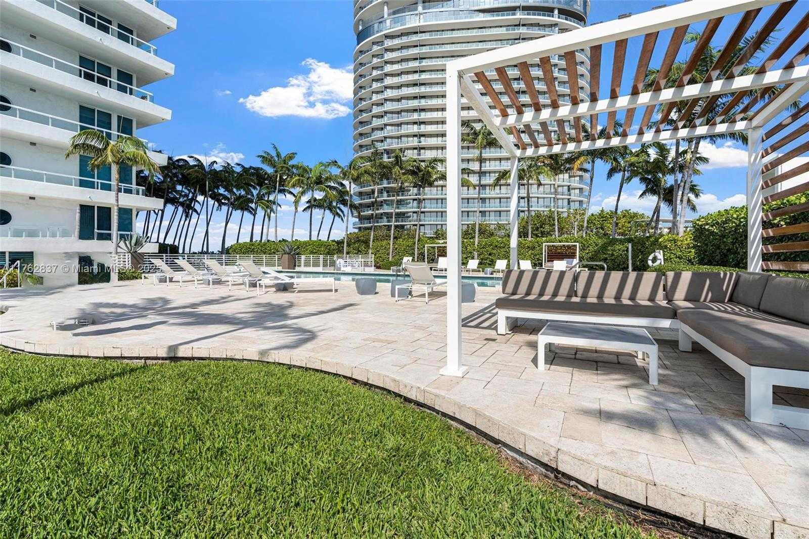 Small Image of 520 WEST AVE #1604, Miami Beach Number 30
