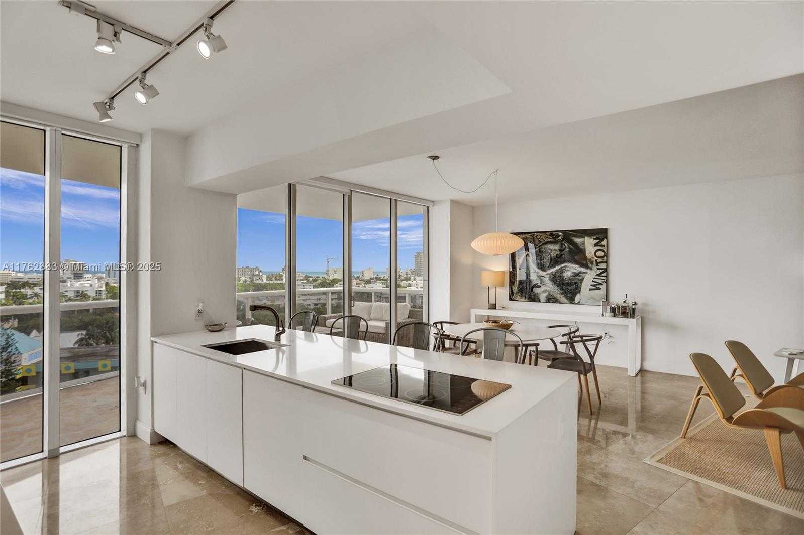 Small Image of 400 ALTON RD #911, Miami Beach Number 10