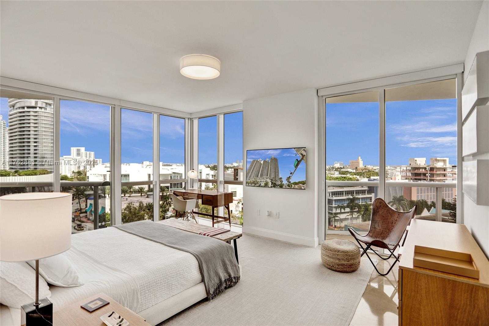 Small Image of 400 ALTON RD #911, Miami Beach Number 18