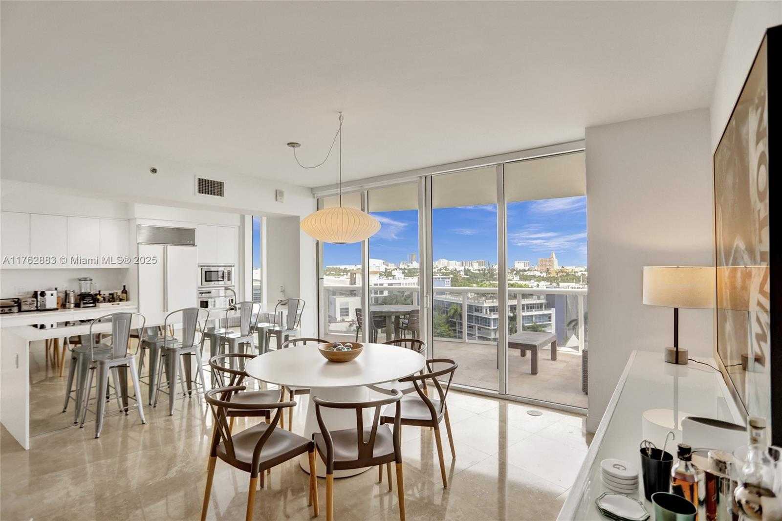 Small Image of 400 ALTON RD #911, Miami Beach Number 4