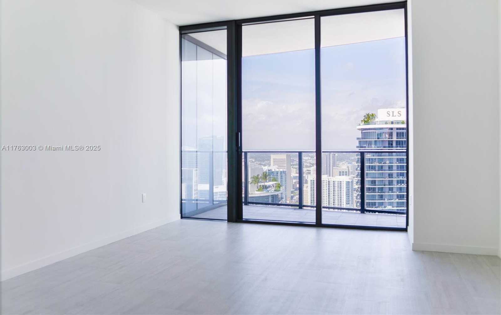 Small Image of 1000 BRICKELL PLAZA #PH5907, Miami Number 11
