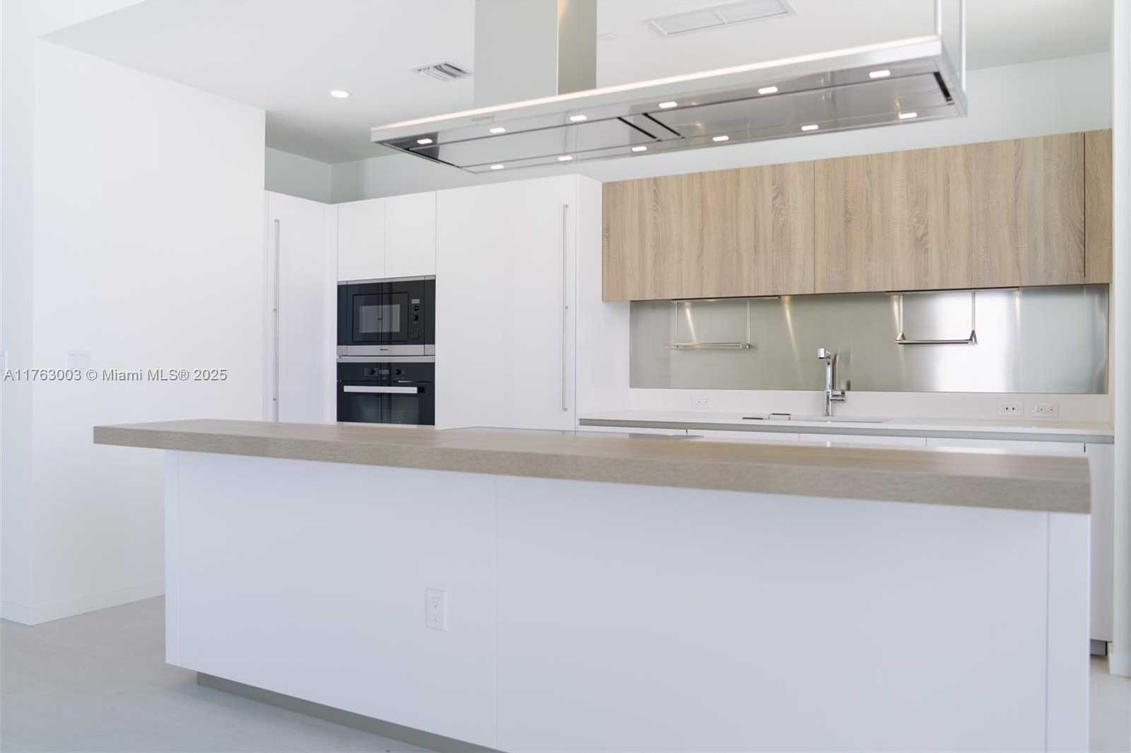 Small Image of 1000 BRICKELL PLAZA #PH5907, Miami Number 17