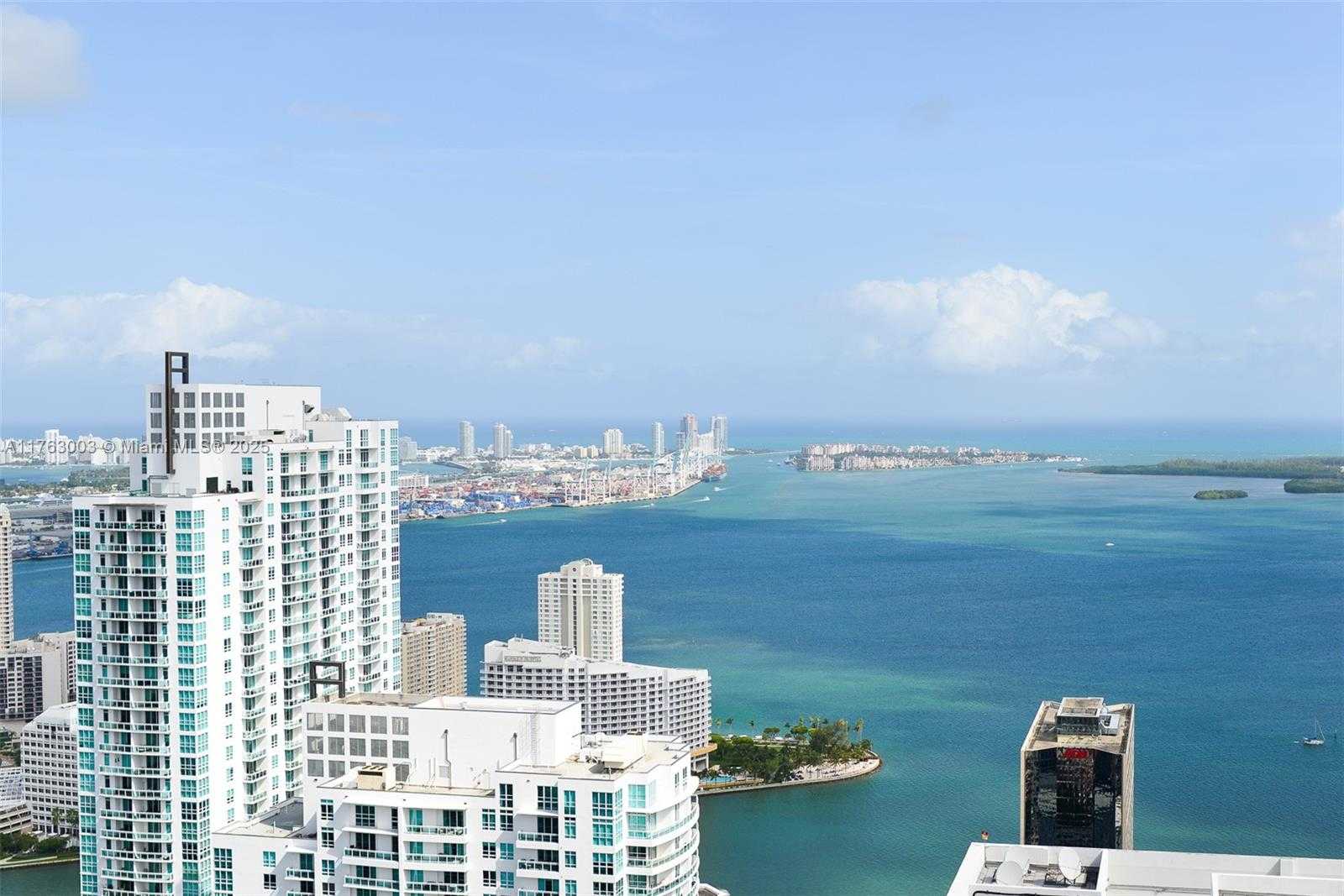 Small Image of 1000 BRICKELL PLAZA #PH5907, Miami Number 26