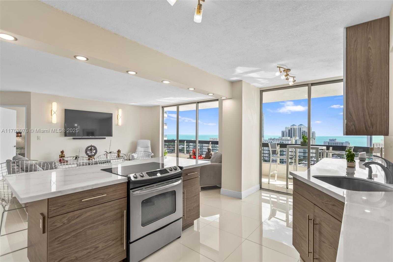 Small Image of 19195 NORTH EAST 36TH CT #2309, Aventura Number 10