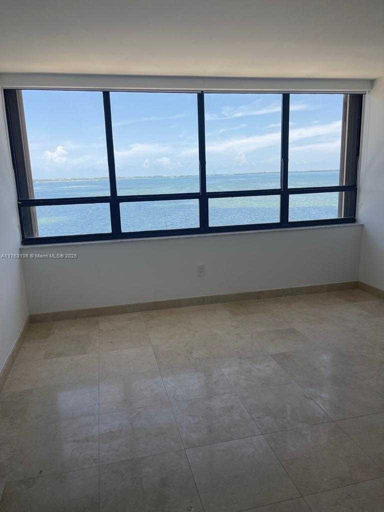 Small Image of 3 GROVE ISLE DR #C1003, Miami Number 23