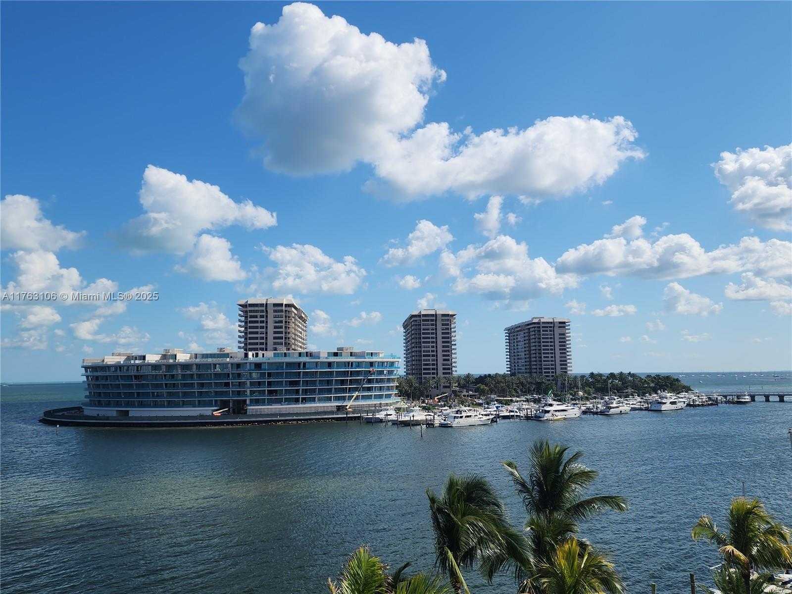 Small Image of 3 GROVE ISLE DR #C1003, Miami Number 40