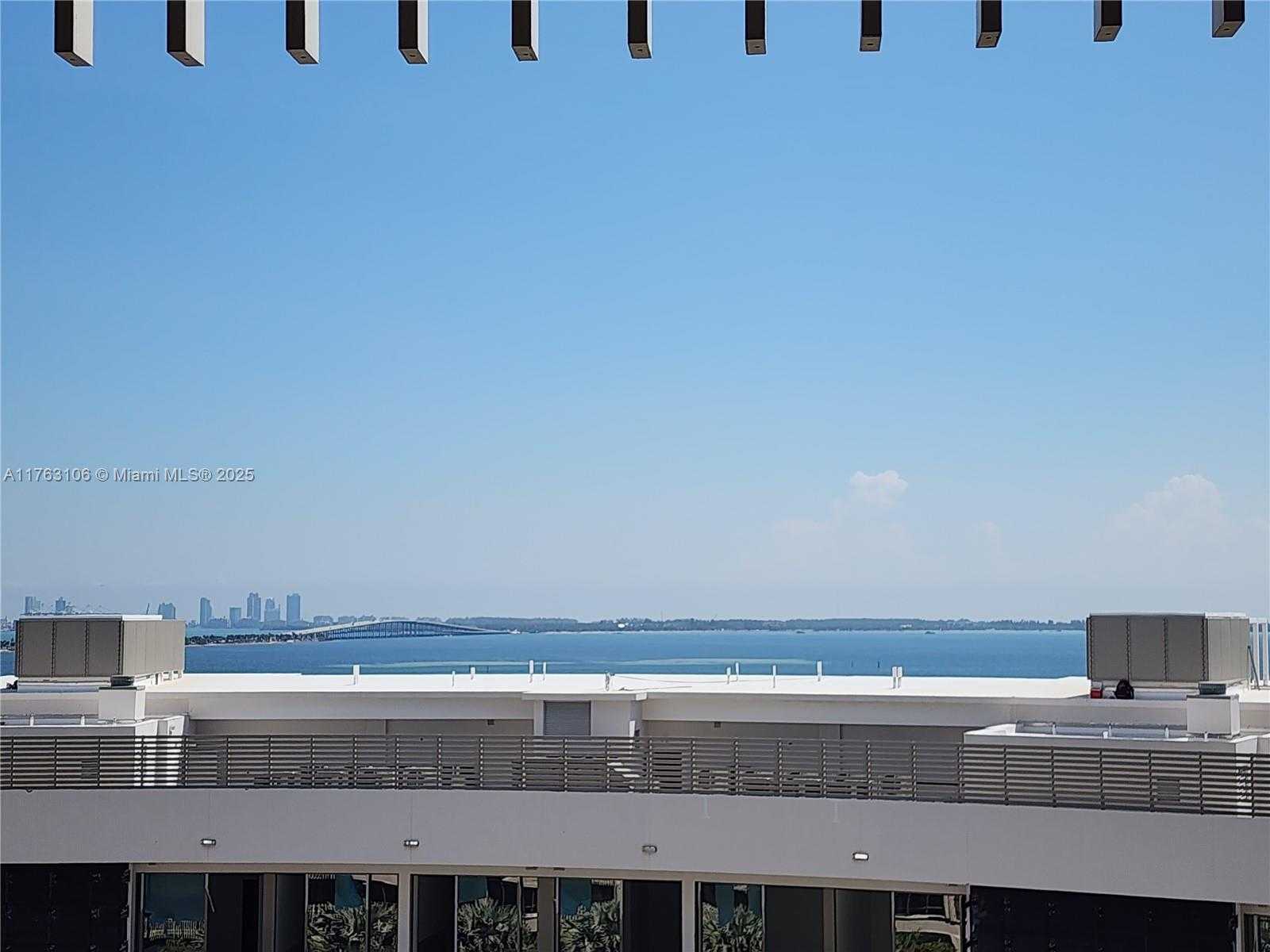 Small Image of 3 GROVE ISLE DR #C1003, Miami Number 44