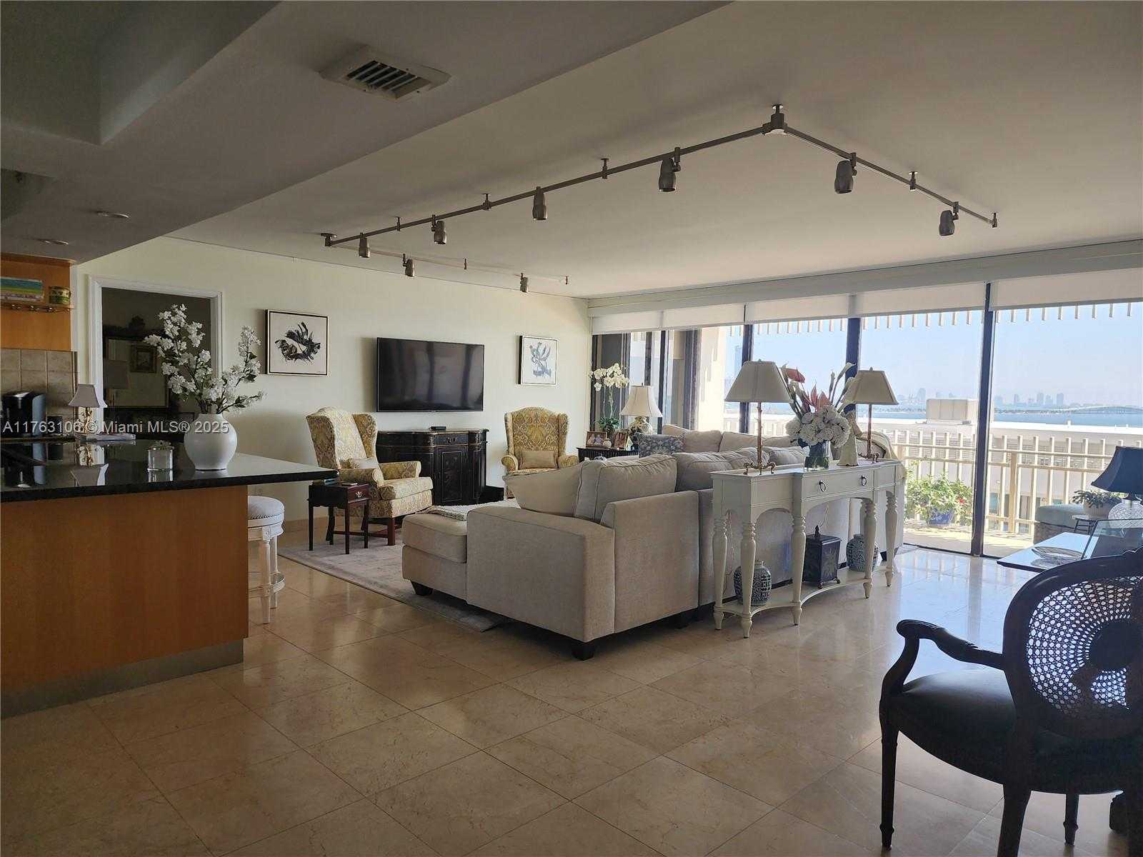 Small Image of 3 GROVE ISLE DR #C1003, Miami Number 8