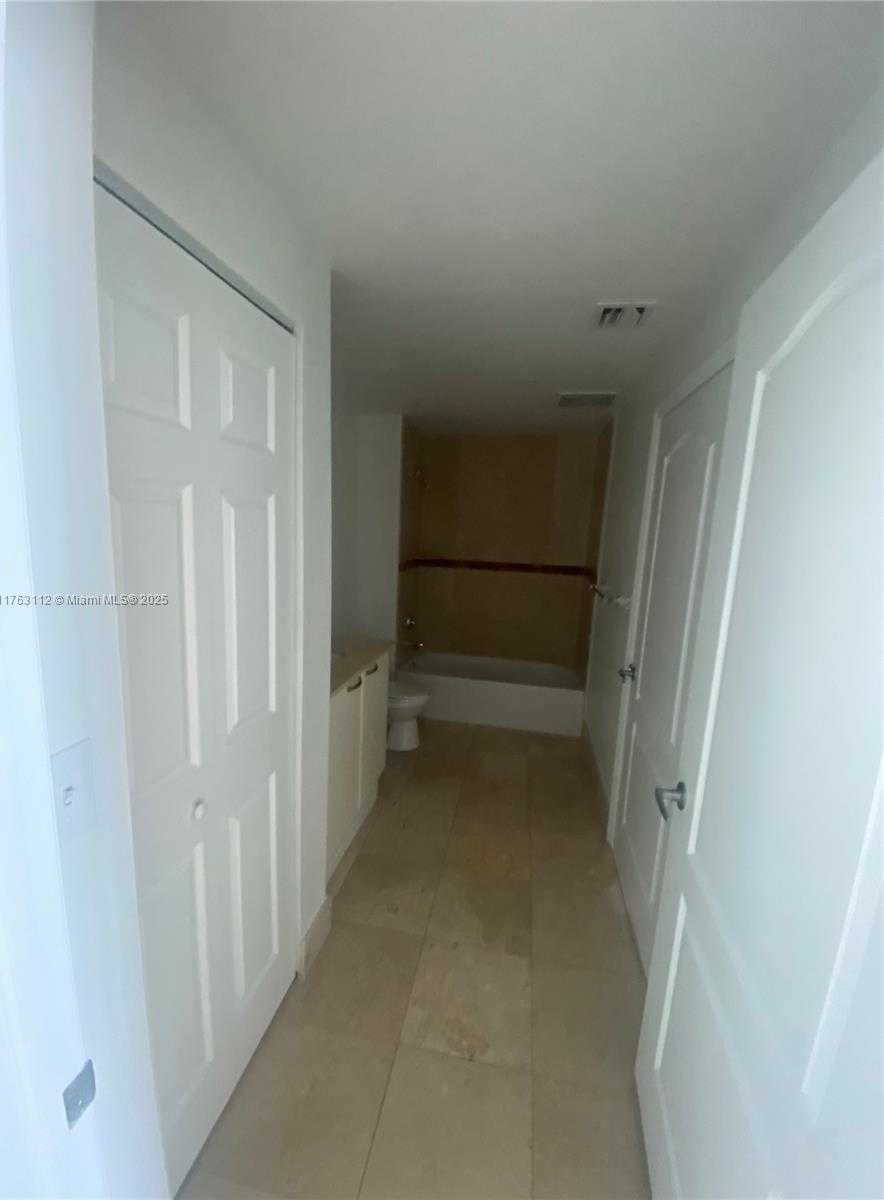 Small Image of 2101 BRICKELL AVE #3103, Miami Number 11