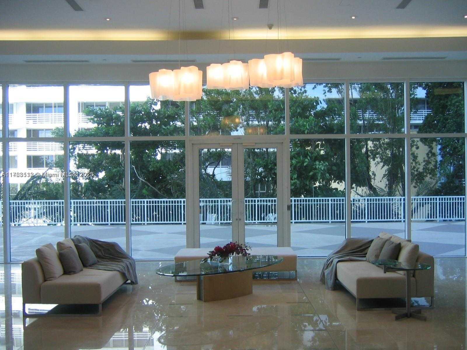 Small Image of 2101 BRICKELL AVE #3103, Miami Number 15