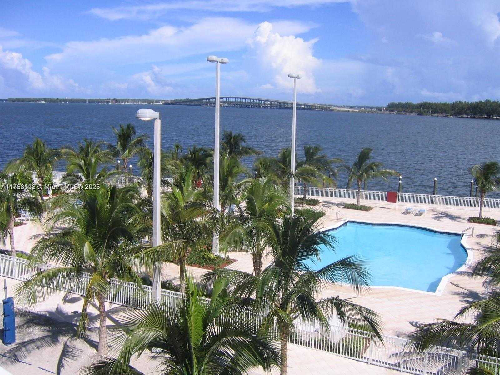Small Image of 2101 BRICKELL AVE #3103, Miami Number 17