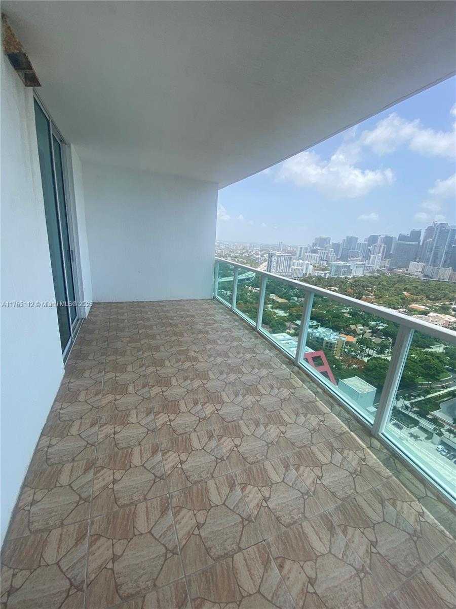 Small Image of 2101 BRICKELL AVE #3103, Miami Number 8