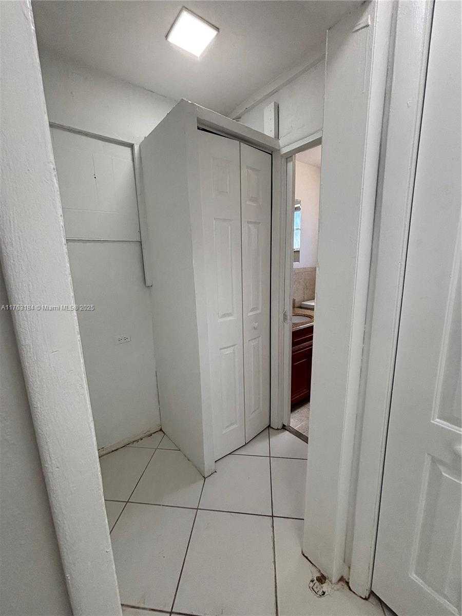 Small Image of 215 SOUTH EAST 3RD AVE #107A, Hallandale Beach Number 17