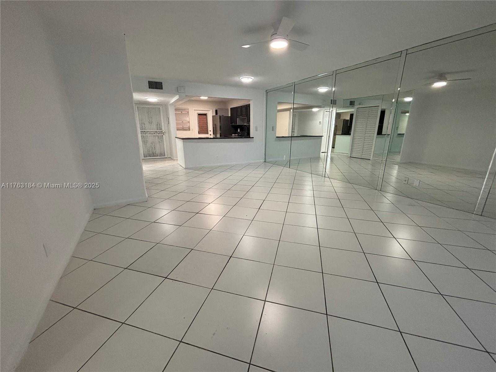 Small Image of 215 SOUTH EAST 3RD AVE #107A, Hallandale Beach Number 3