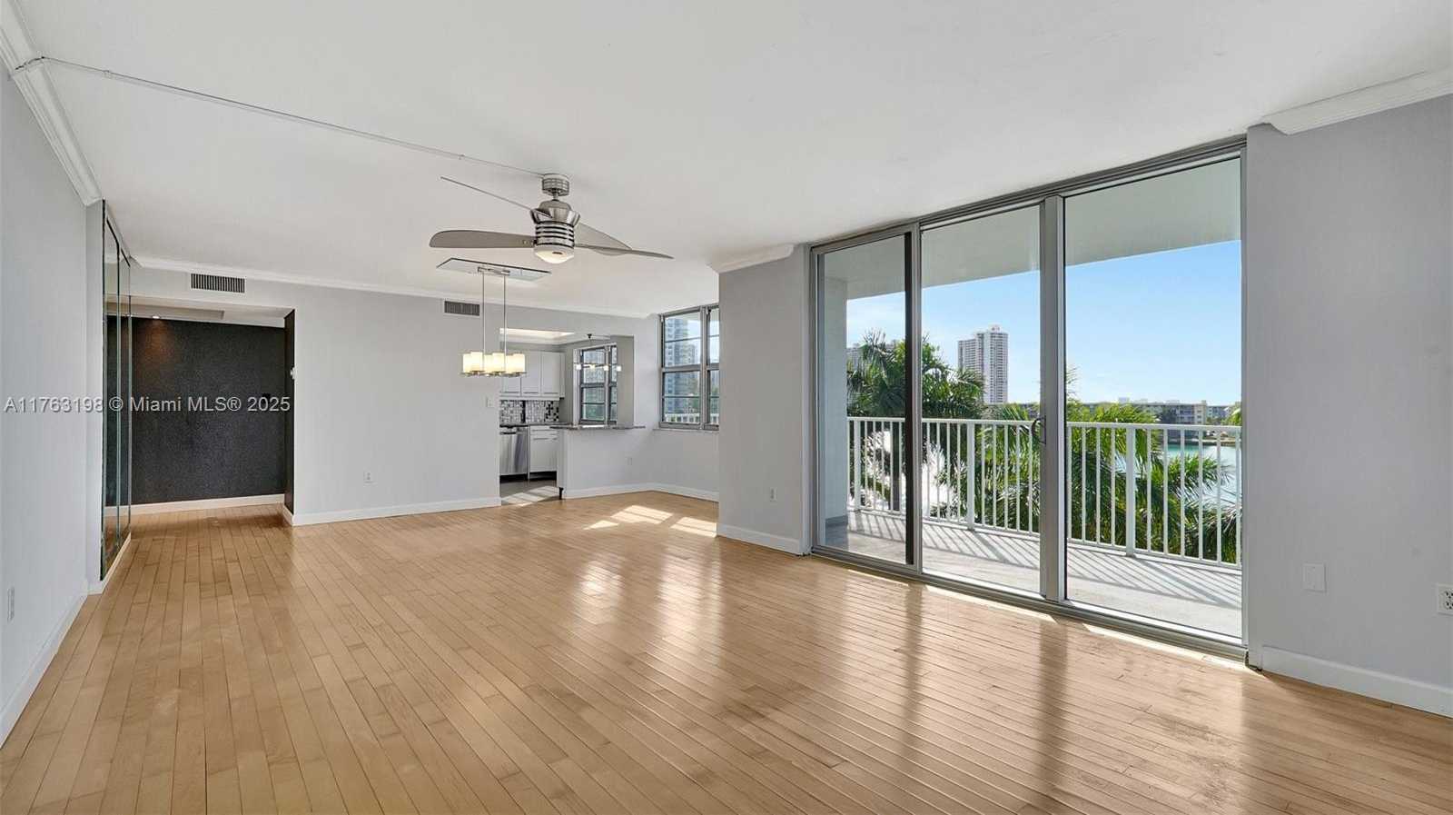 Small Image of 2801 NORTH EAST 183RD ST #517W, Aventura Number 10