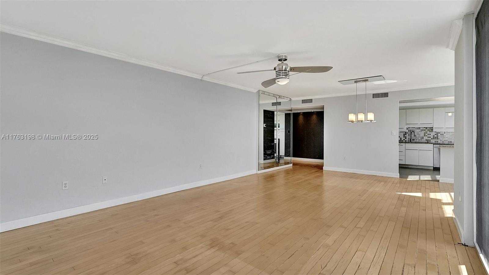 Small Image of 2801 NORTH EAST 183RD ST #517W, Aventura Number 11