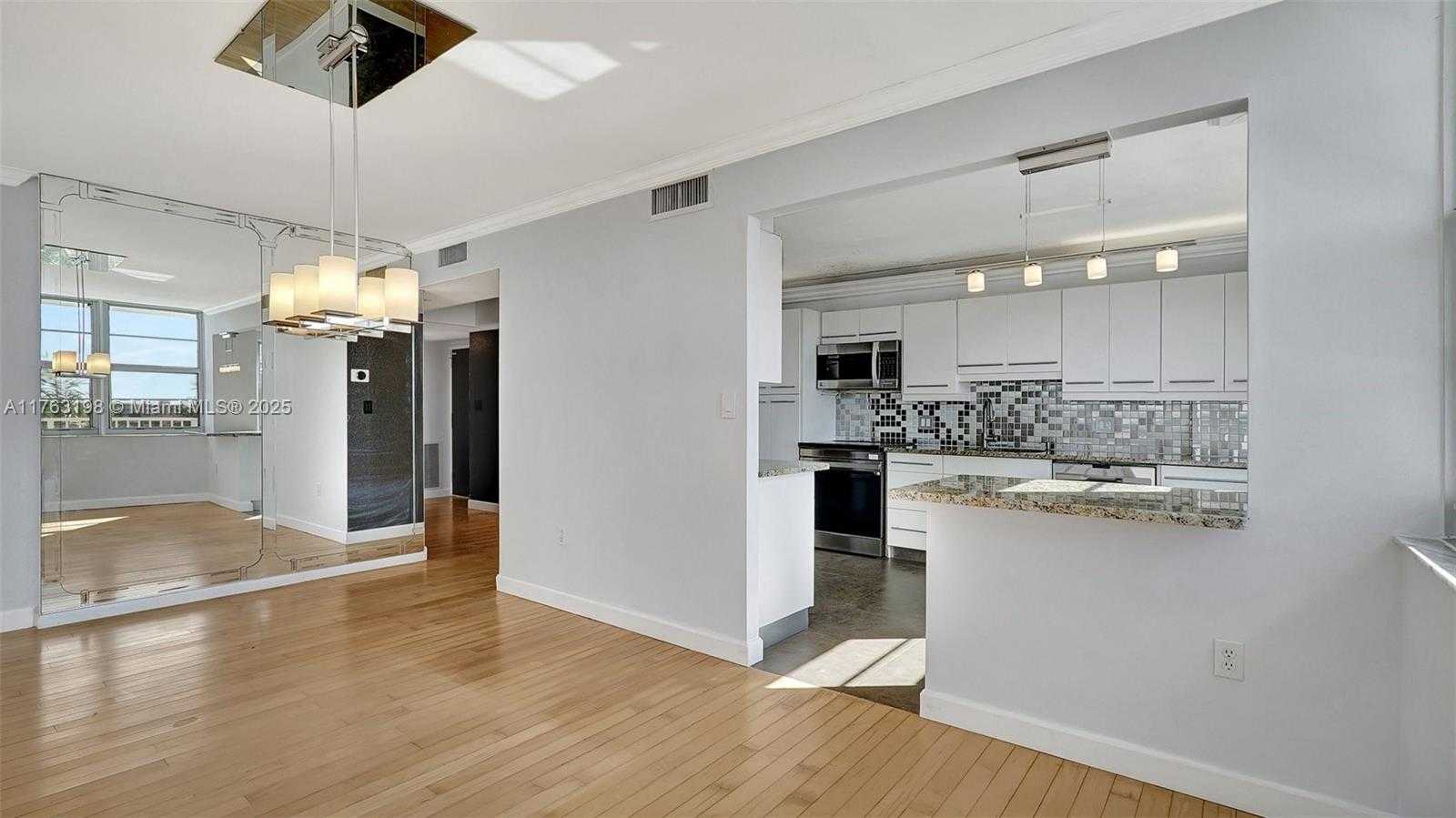 Small Image of 2801 NORTH EAST 183RD ST #517W, Aventura Number 14