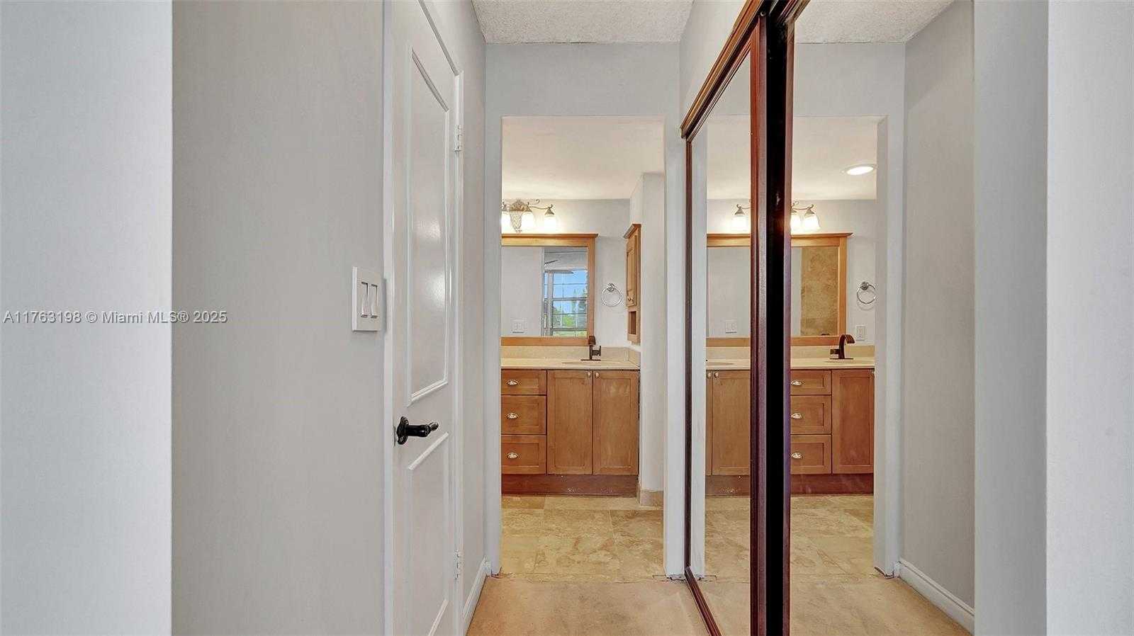 Small Image of 2801 NORTH EAST 183RD ST #517W, Aventura Number 35