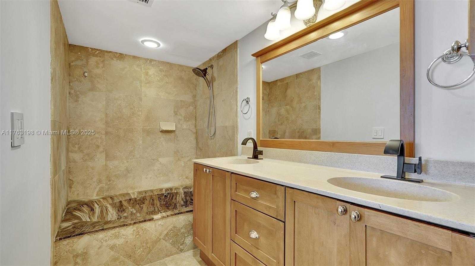 Small Image of 2801 NORTH EAST 183RD ST #517W, Aventura Number 40