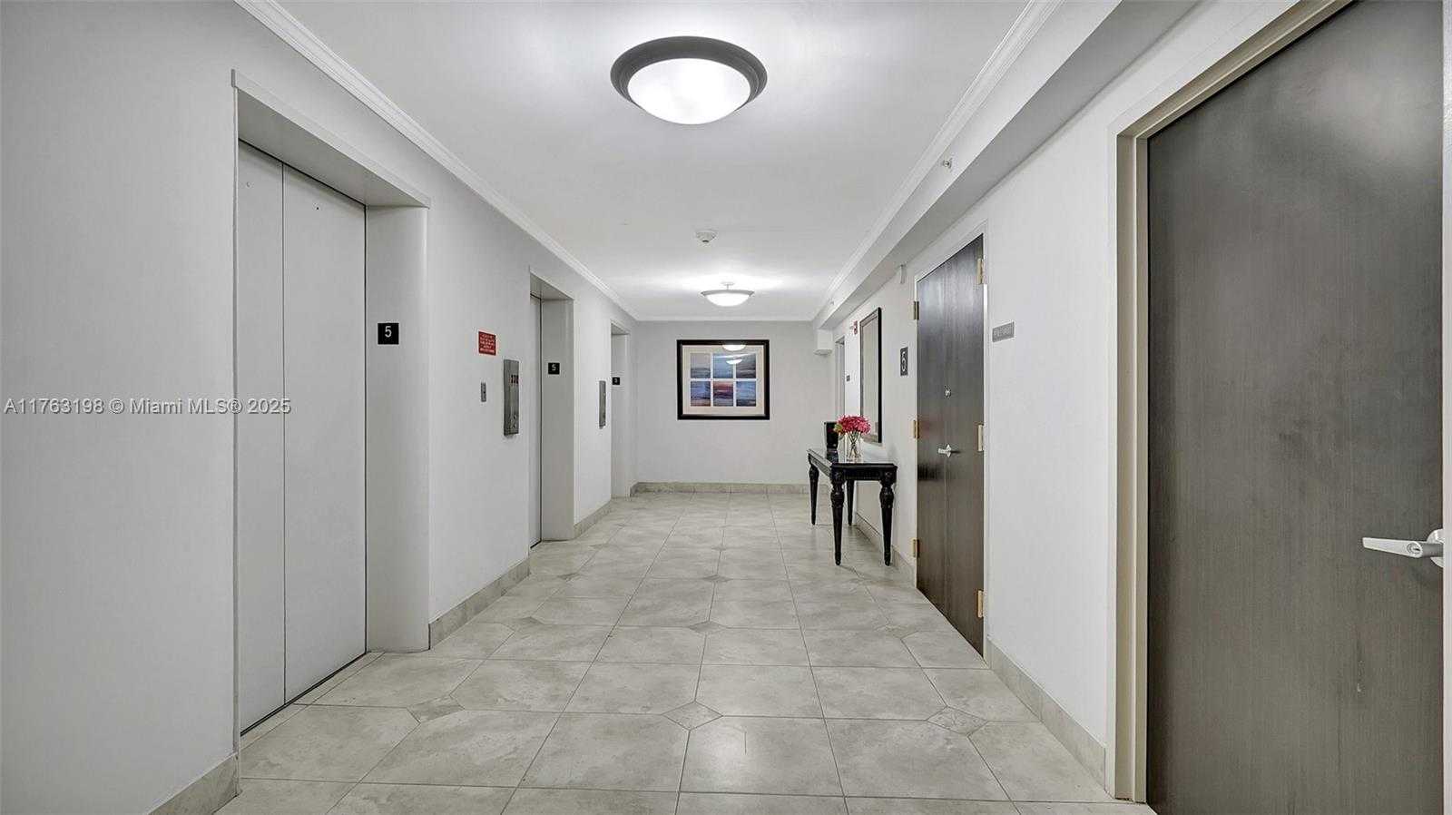Small Image of 2801 NORTH EAST 183RD ST #517W, Aventura Number 49