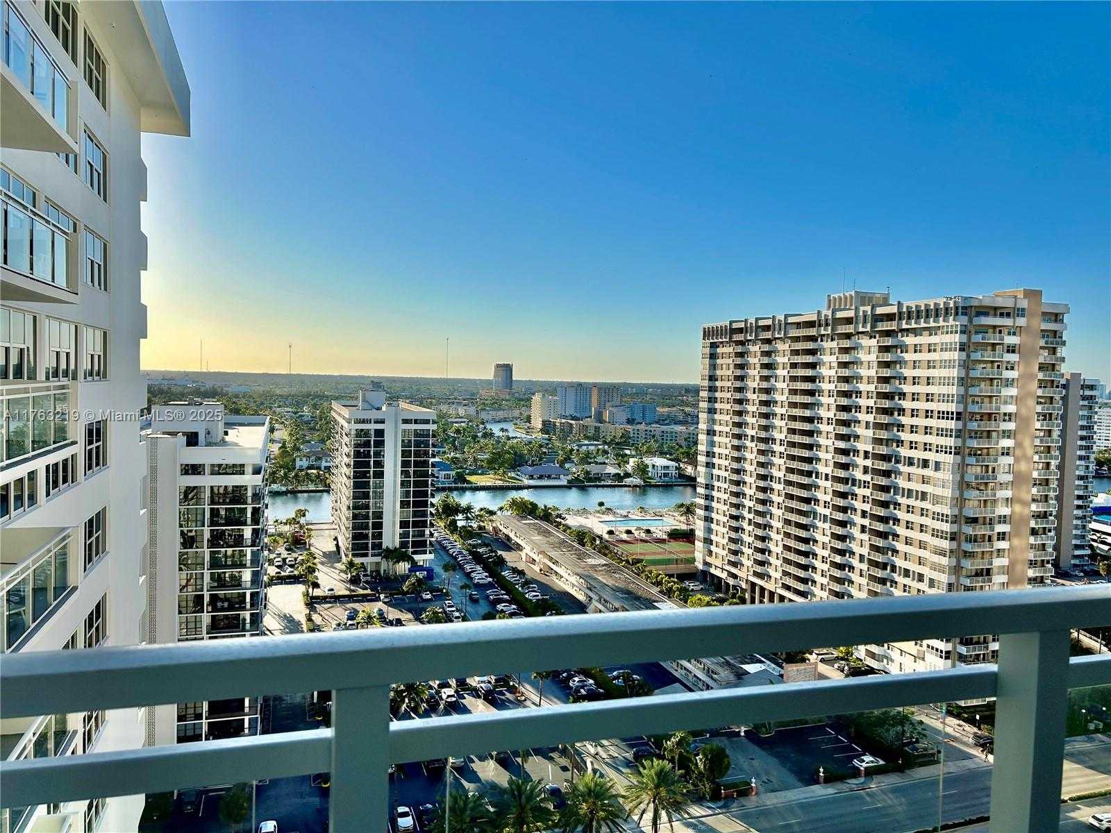 Small Image of 2030 SOUTH OCEAN DR #1903, Hallandale Beach Number 19