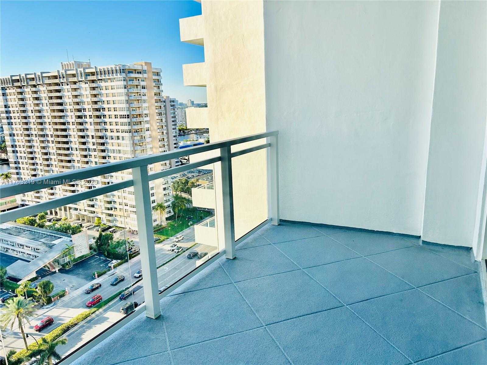 Small Image of 2030 SOUTH OCEAN DR #1903, Hallandale Beach Number 20