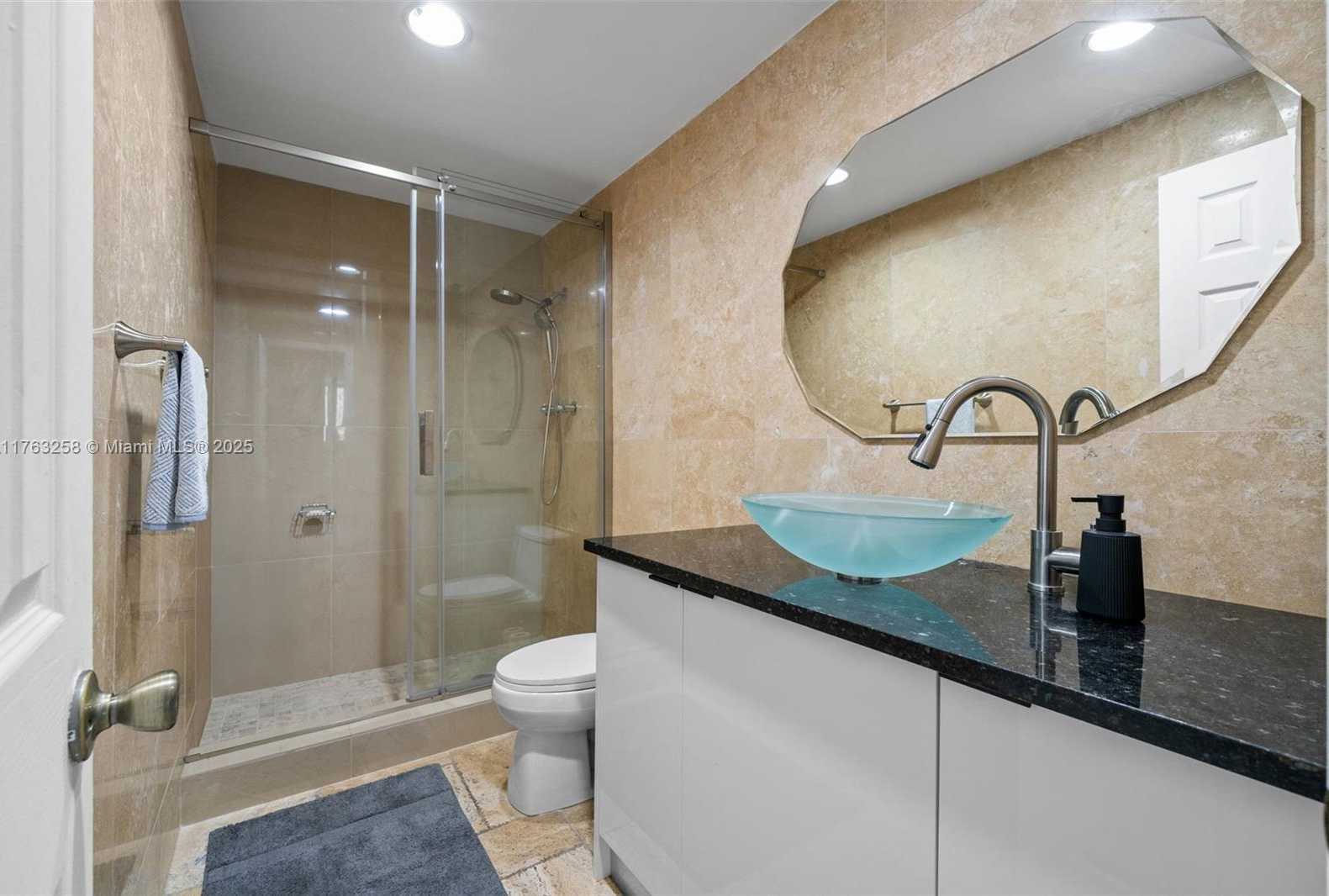 Small Image of 19380 COLLINS AVE #901, Sunny Isles Beach Number 17