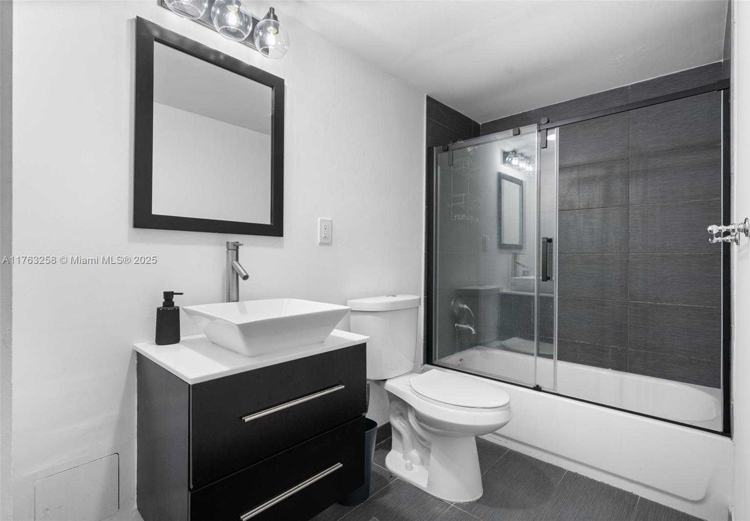 Small Image of 19380 COLLINS AVE #901, Sunny Isles Beach Number 25