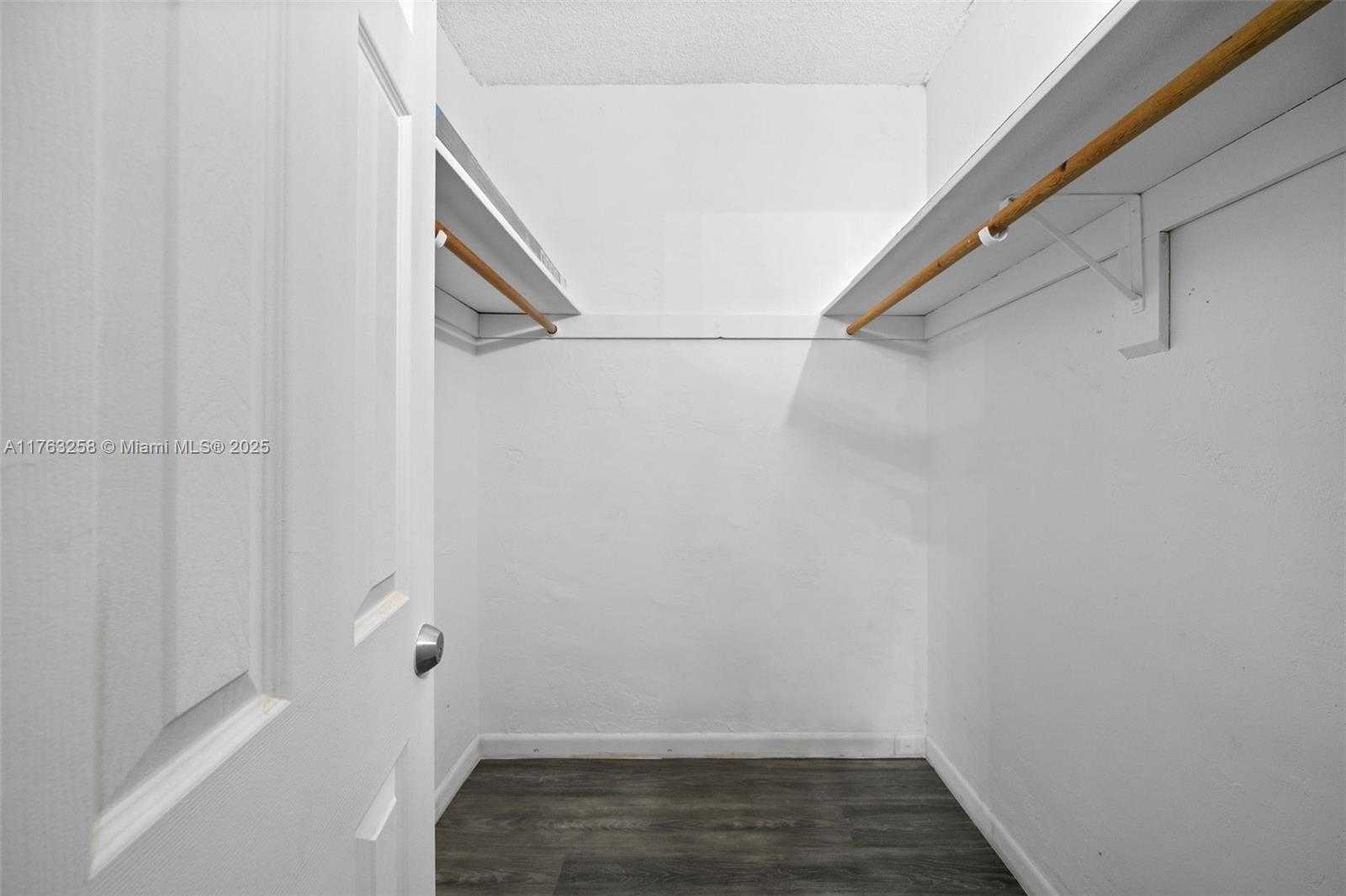 Small Image of 19380 COLLINS AVE #901, Sunny Isles Beach Number 27