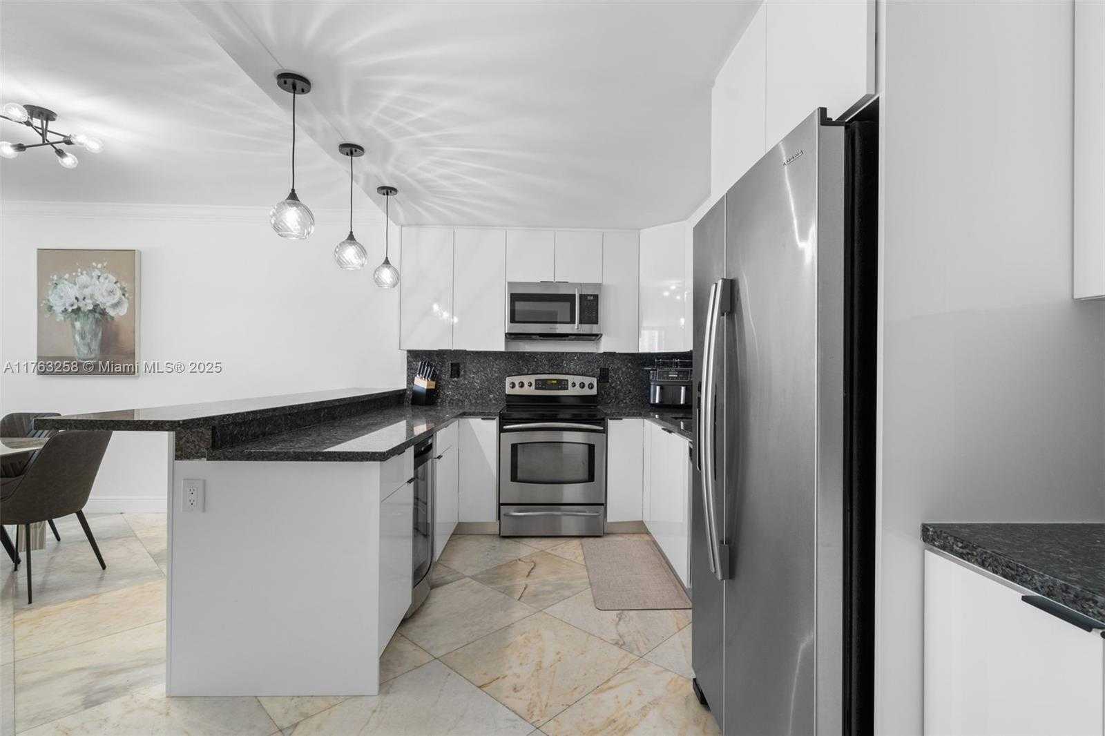 Small Image of 19380 COLLINS AVE #901, Sunny Isles Beach Number 3