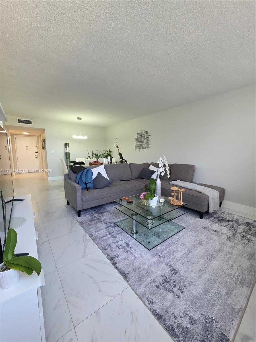 Small Image of 1300 NORTH EAST MIAMI GARDENS DR #716E, Miami Number 10