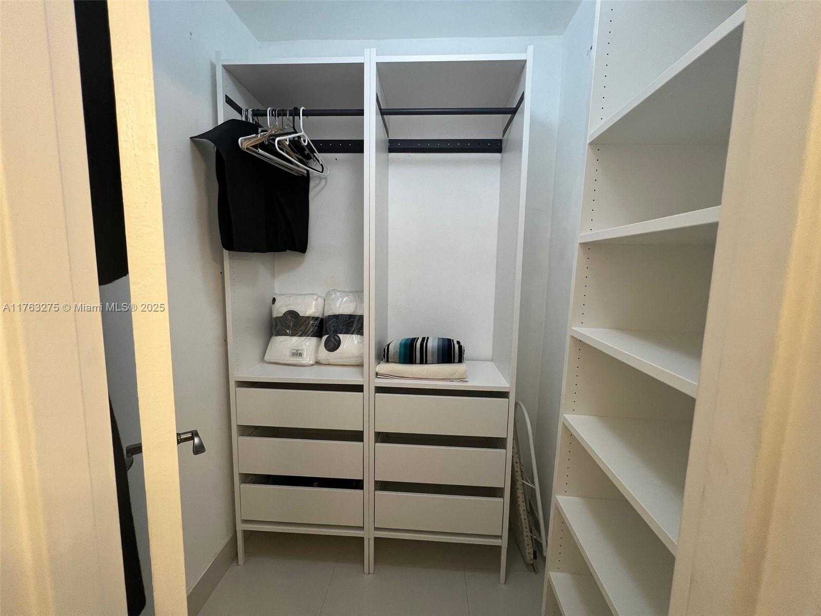 Small Image of 100 LINCOLN RD #945, Miami Beach Number 20