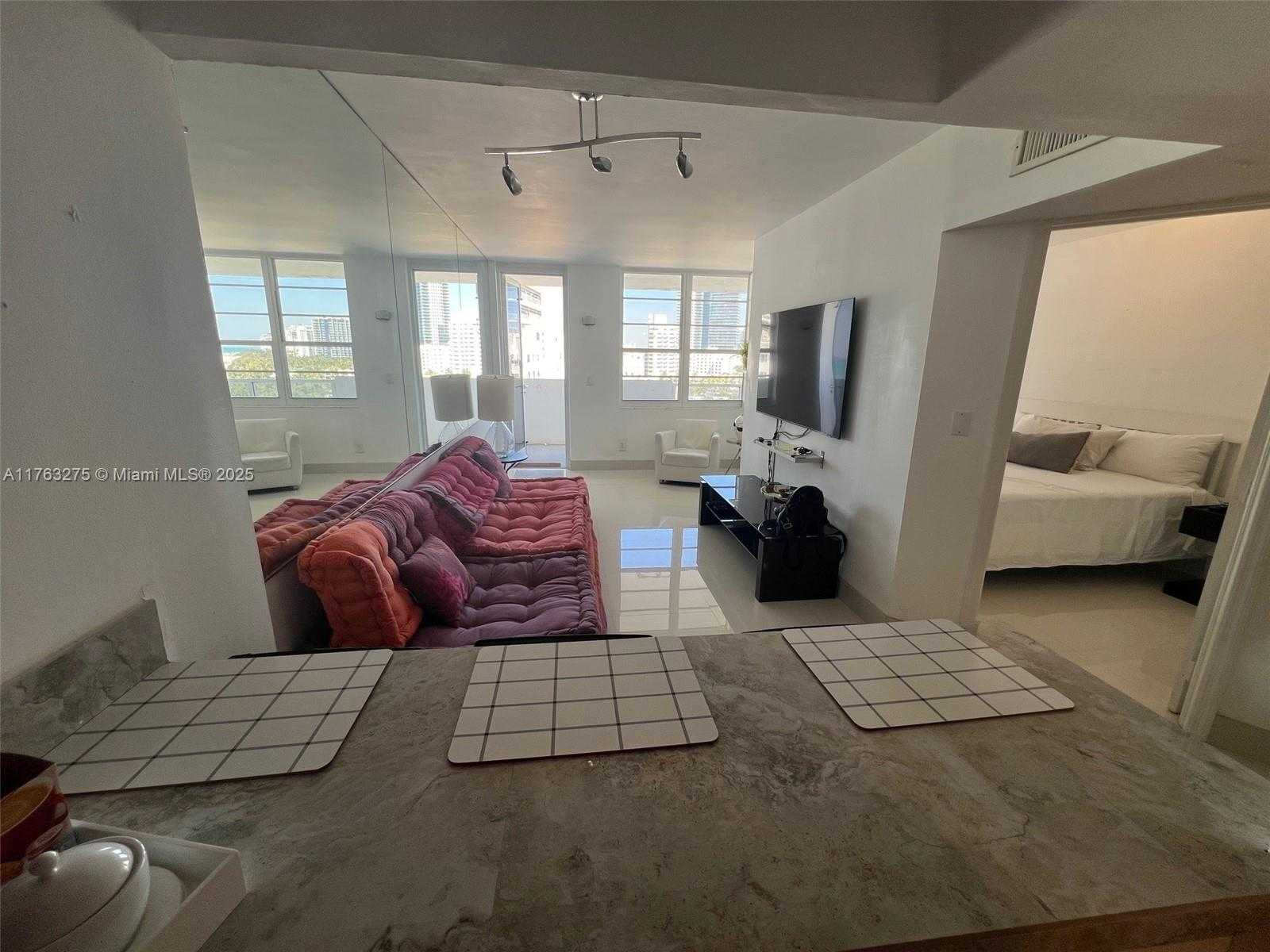 Small Image of 100 LINCOLN RD #945, Miami Beach Number 9