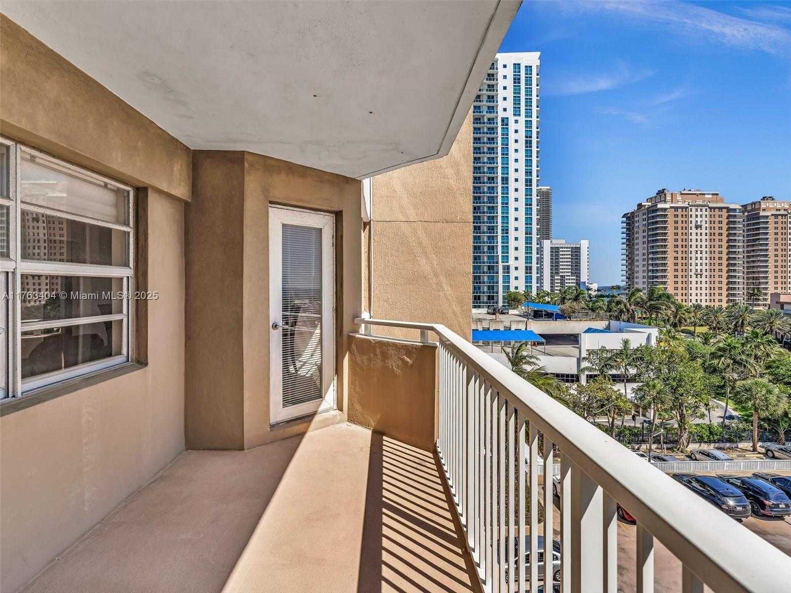 Small Image of 1965 SOUTH OCEAN DR #5G, Hallandale Beach Number 35