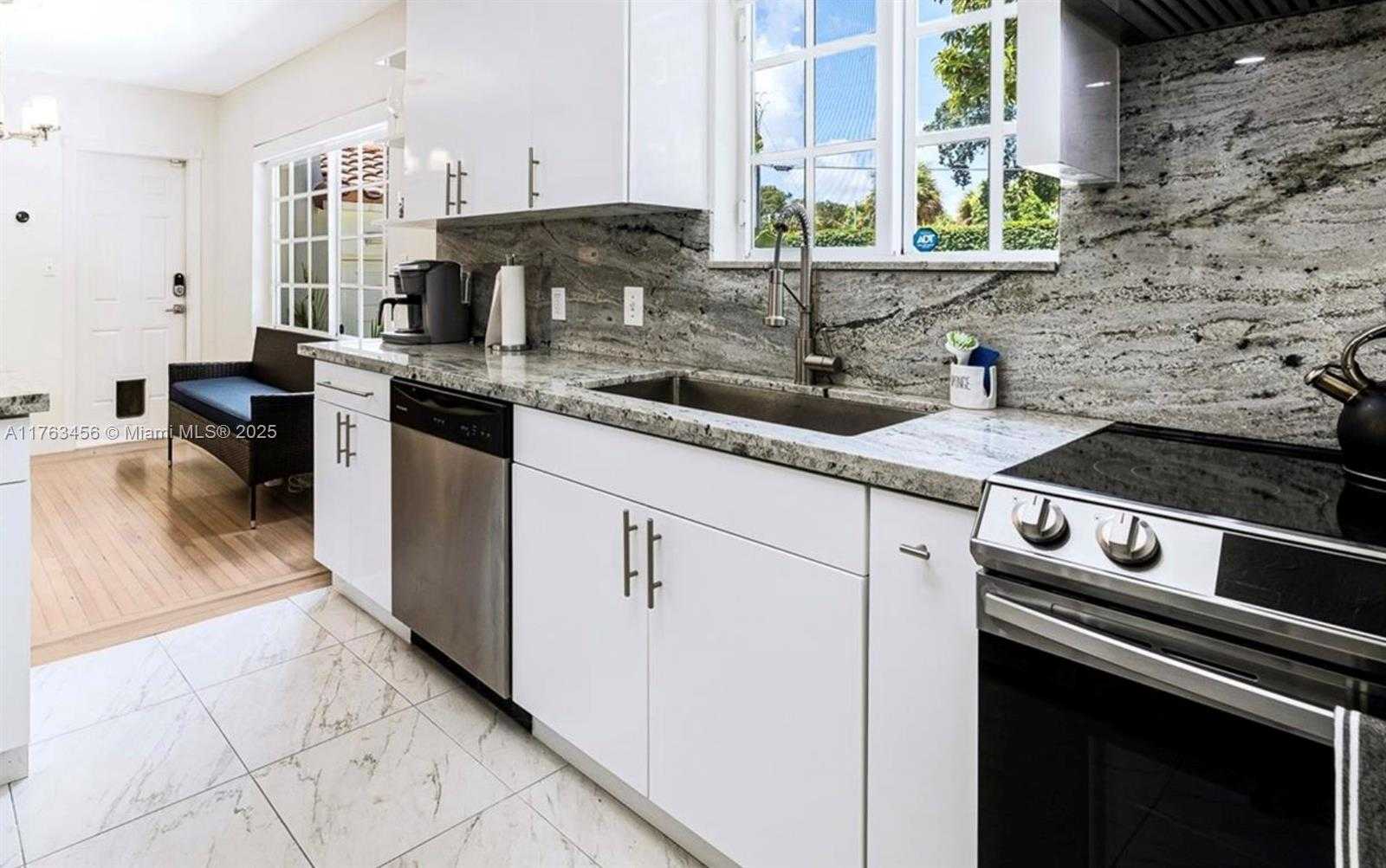Small Image of 9500 NORTH MIAMI AVE #1, Miami Shores Number 18