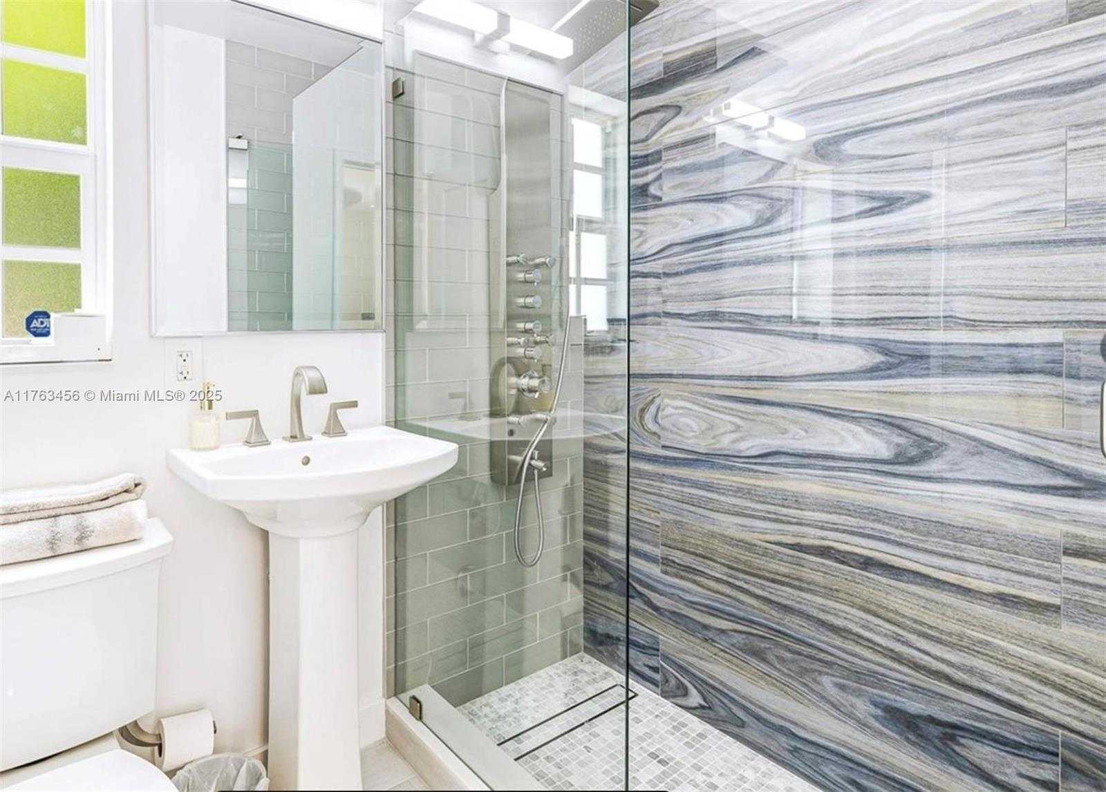Small Image of 9500 NORTH MIAMI AVE #1, Miami Shores Number 28