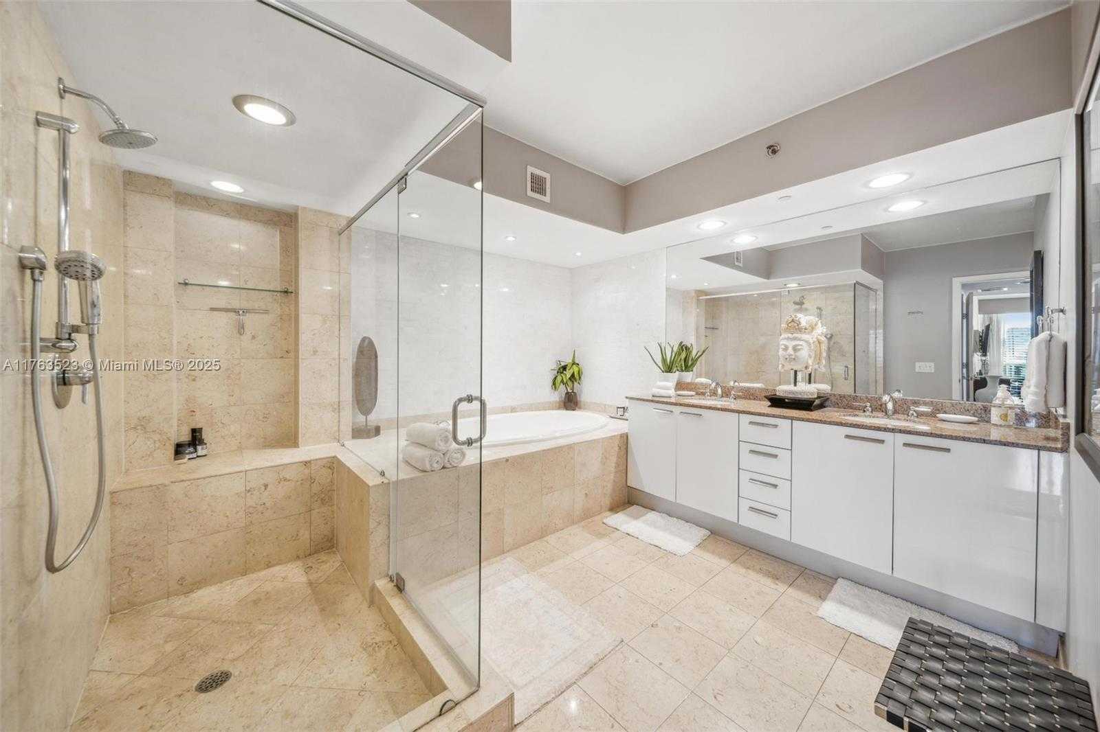 Small Image of 1830 SOUTH OCEAN DR #3111, Hallandale Beach Number 16