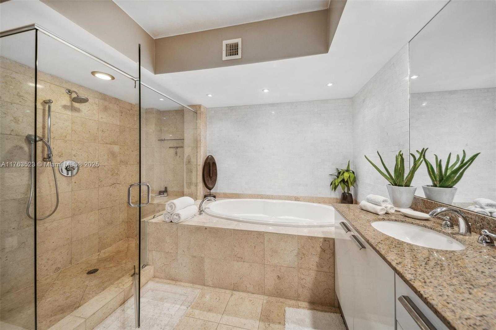 Small Image of 1830 SOUTH OCEAN DR #3111, Hallandale Beach Number 17