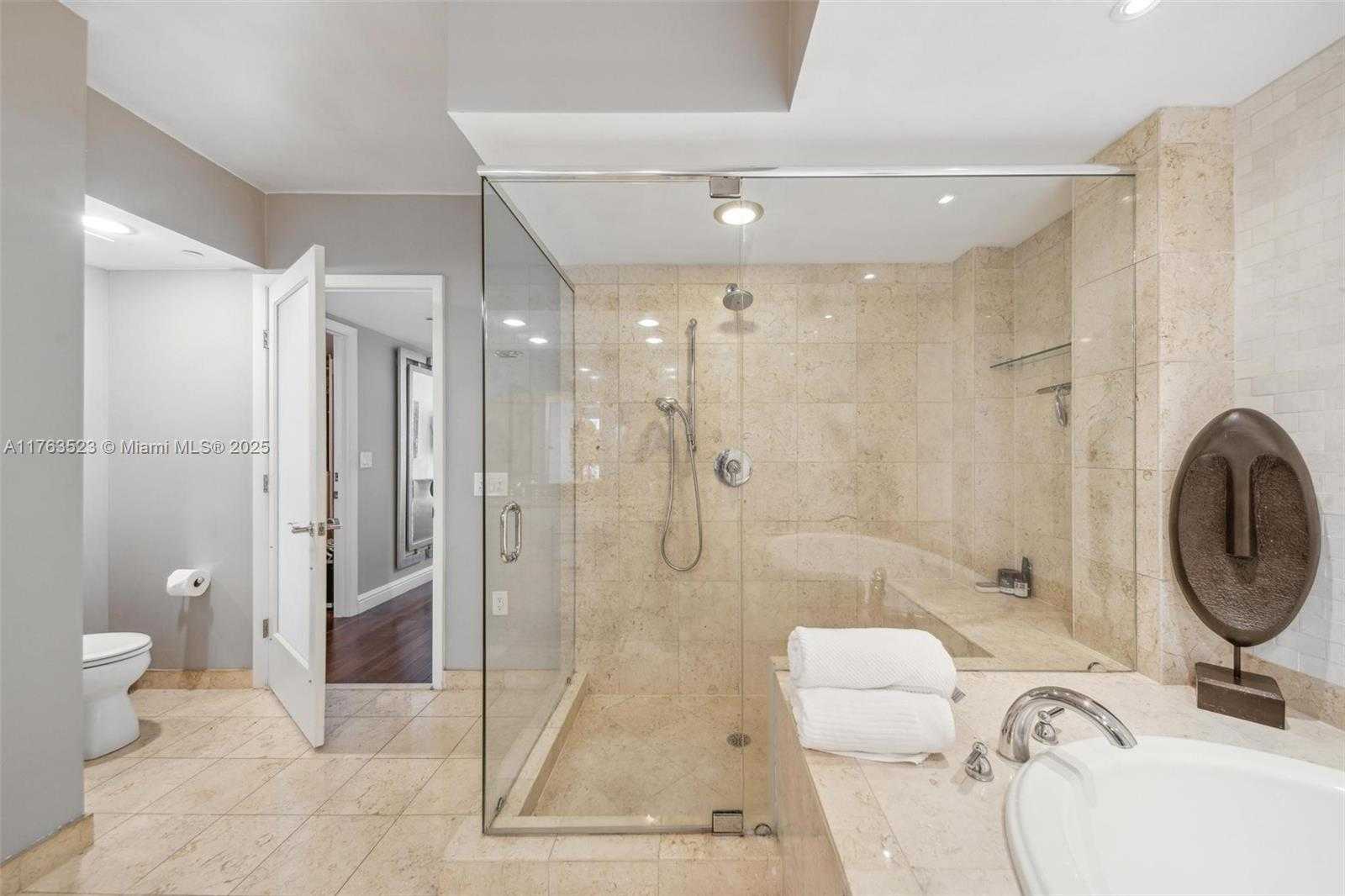 Small Image of 1830 SOUTH OCEAN DR #3111, Hallandale Beach Number 18